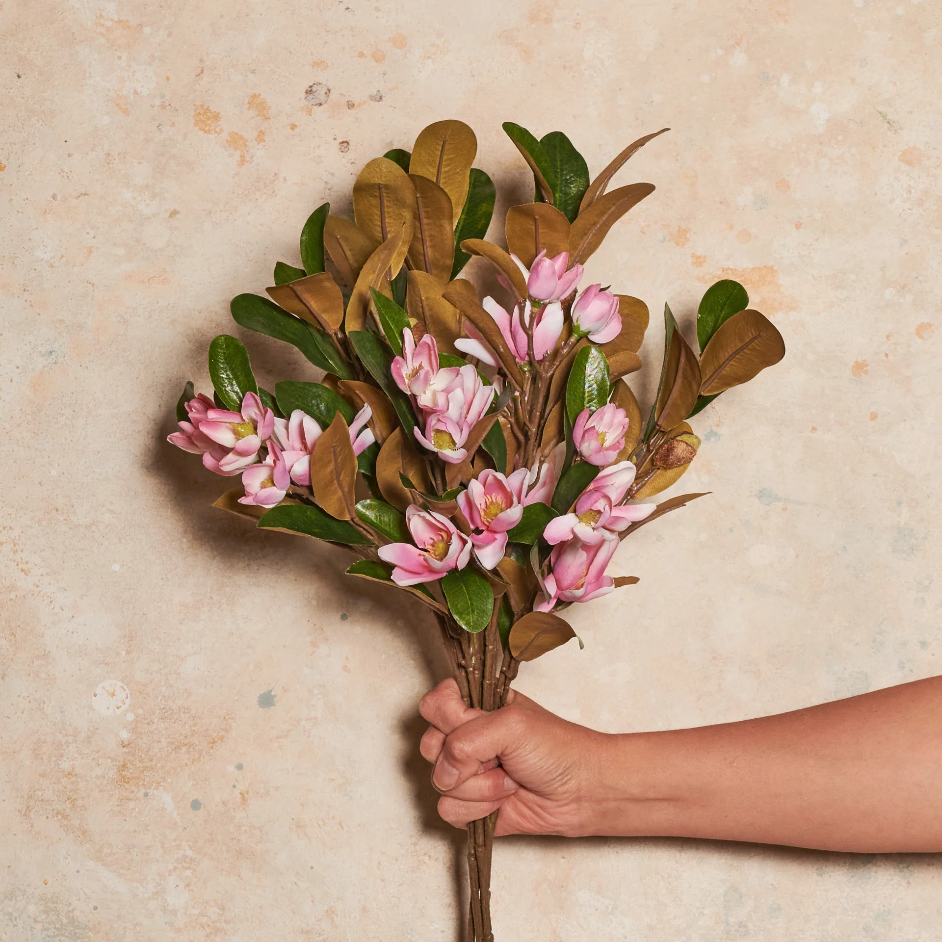 Magnolia Pearl Real Touch Flower Stem - Image 4