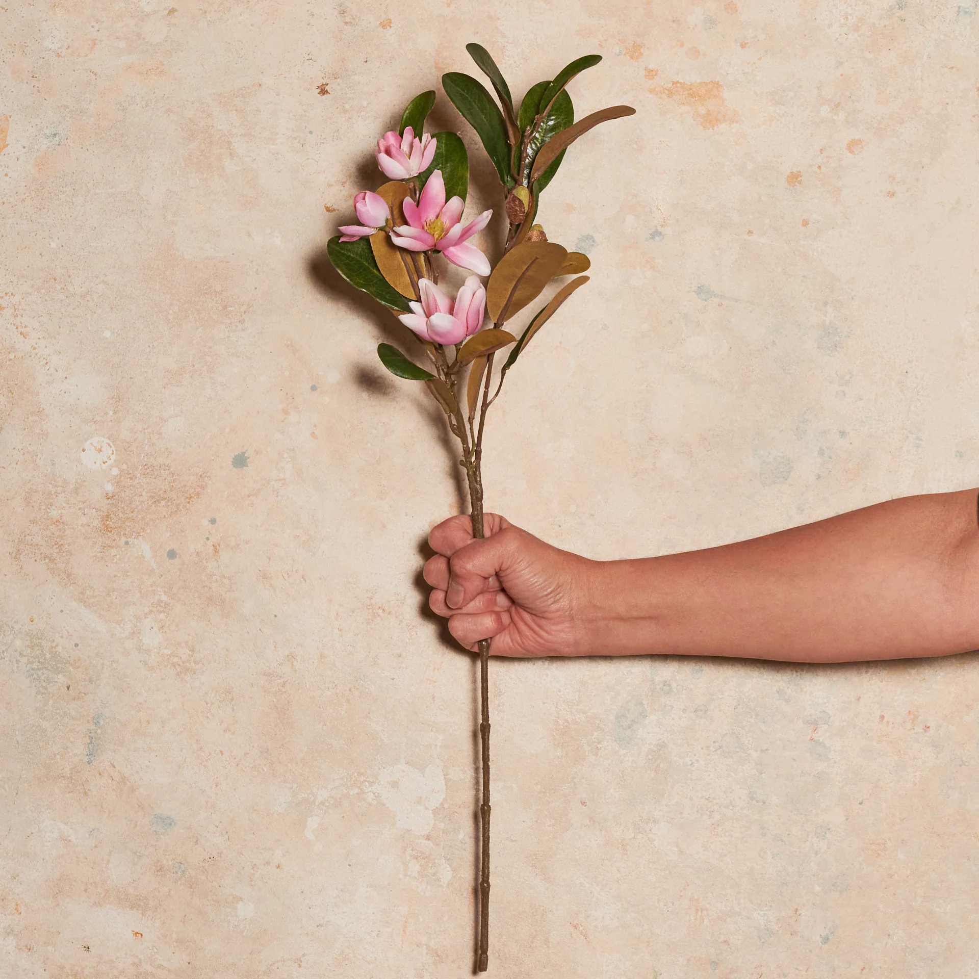 Magnolia Pearl Real Touch Flower Stem - Image 5