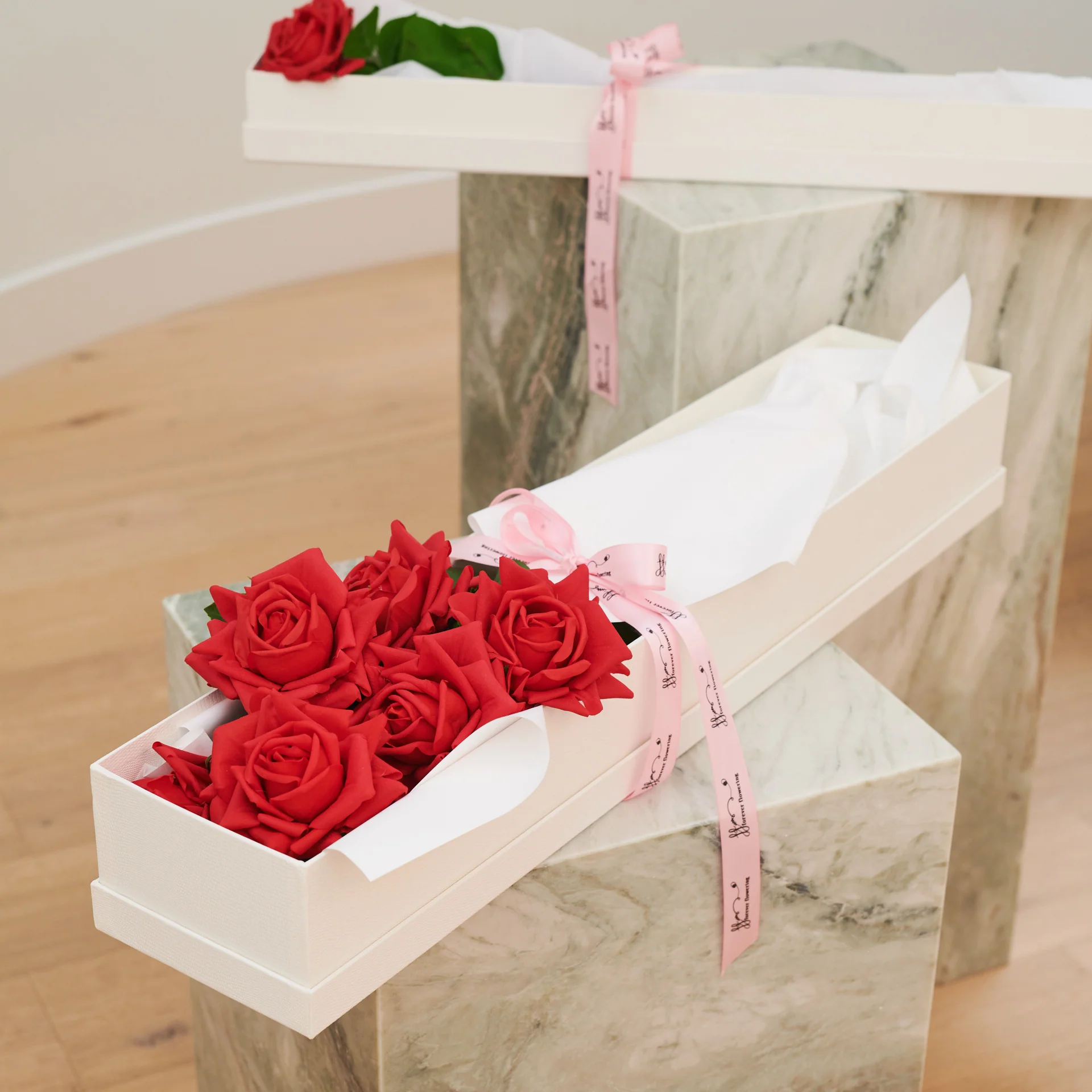 The Signature Rose Collection - Image 6